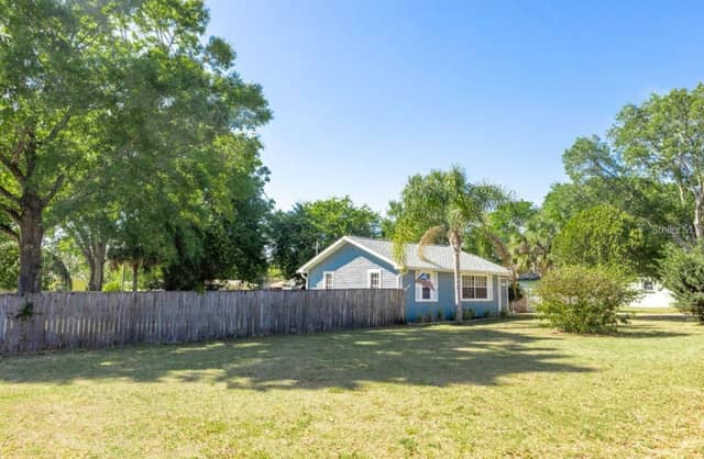 12706 FOREST ST photo