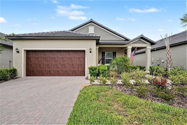 10395 BANYAN BREEZE BLVD photo