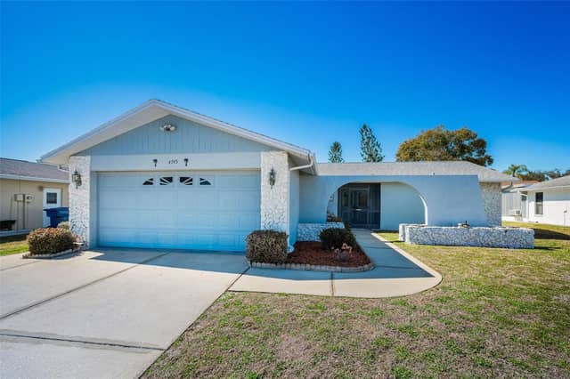 4745 SWALLOWTAIL DR photo