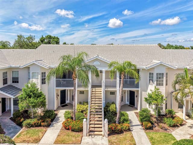 900 ADDINGTON CT #203 photo
