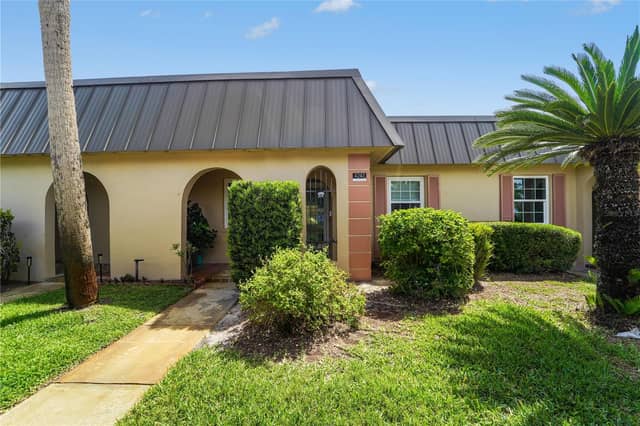 4247 STRATFORD DR photo