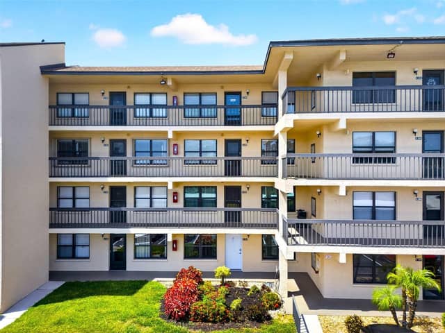 505 30TH AVE W #E303 photo