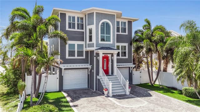 2300 AVENUE B photo