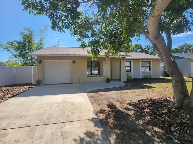 13010 CUMBERLAND DR photo