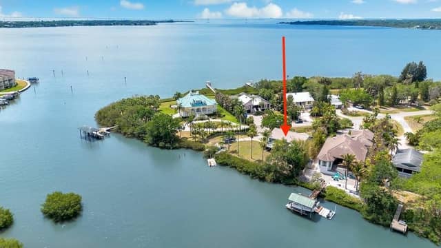 3858 SHORE BLVD photo