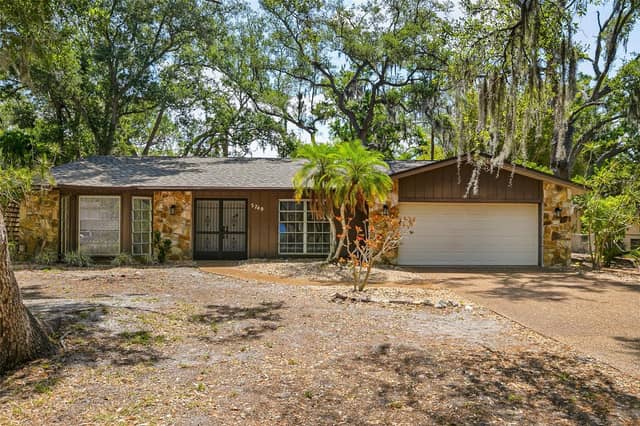 2749 GREENDALE DR photo