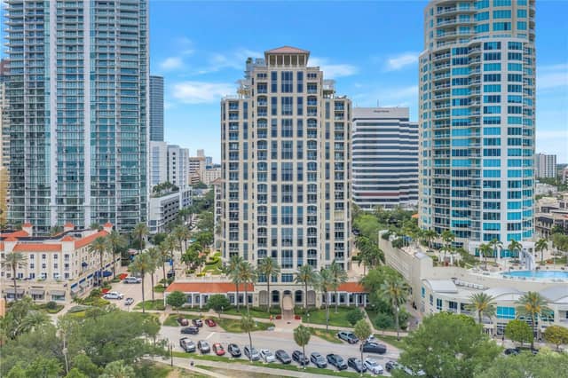100 BEACH DR NE #702 photo