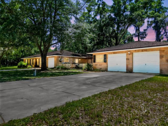 18202 OAKDALE RD photo