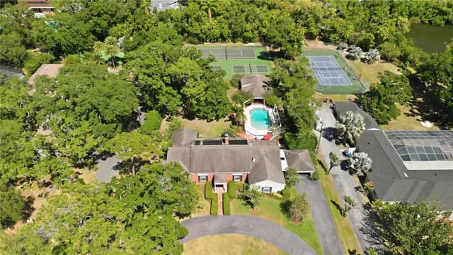 1749 LONG BOW LN photo