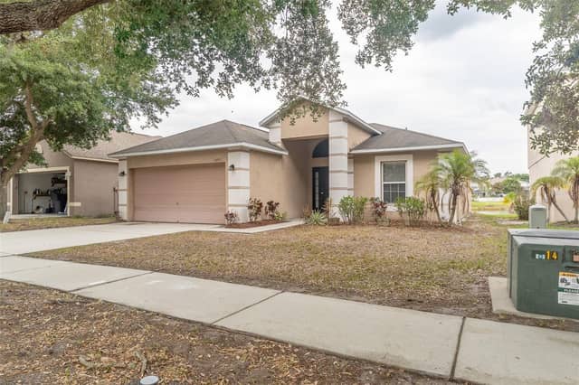 10917 BANYAN WOOD WAY photo