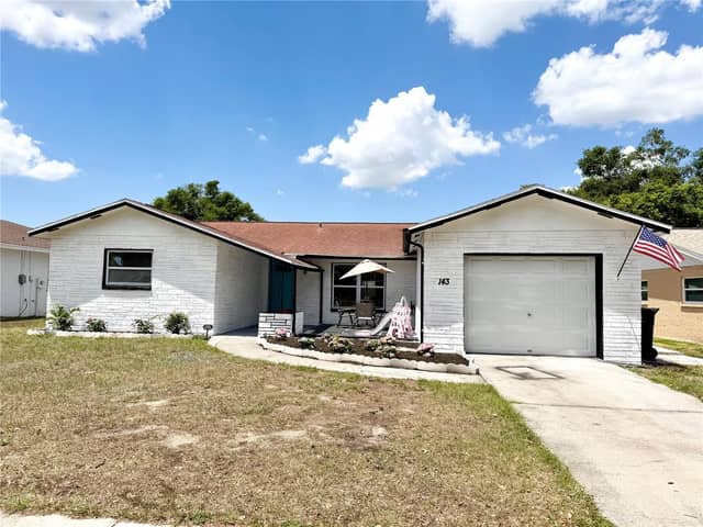 143 VALLEY CIR photo
