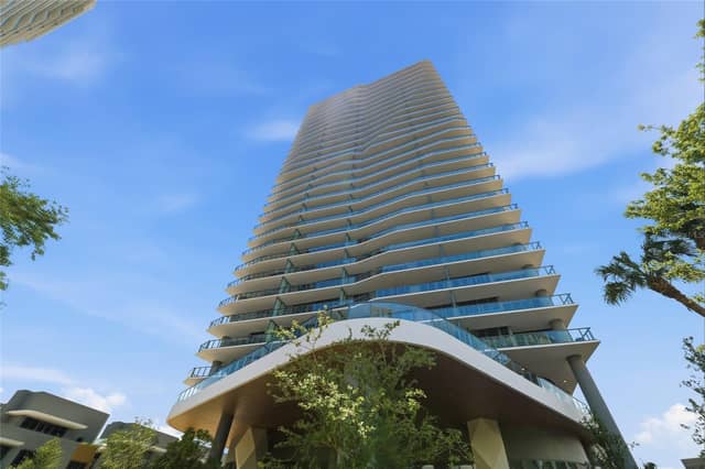 3015 S YSABELLA AVE #2102 photo