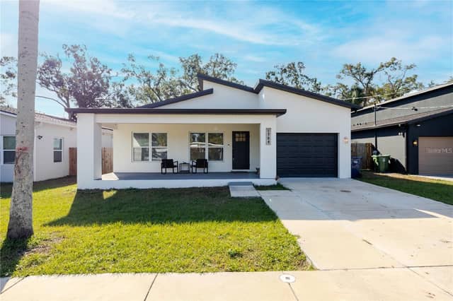 1704 W HANNA AVE photo
