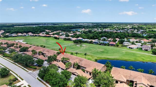 915 FAIRWAYCOVE LN #101 photo