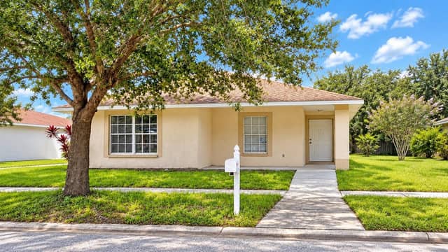 10328 SUMMERVIEW CIR photo