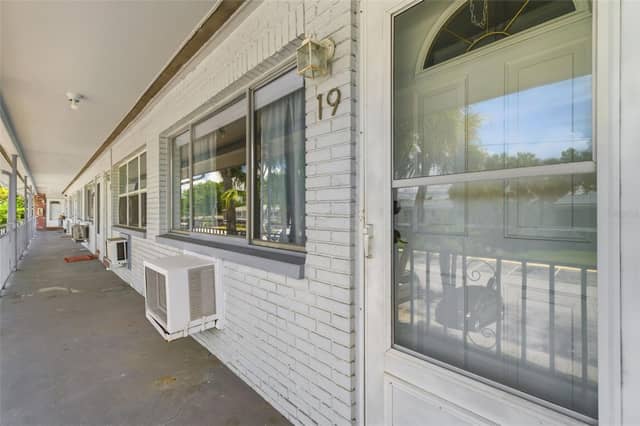 2353 SHELLEY ST #19 photo