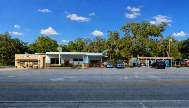 6118 GRAND BLVD photo