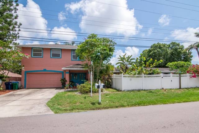 10532 67TH AVE photo