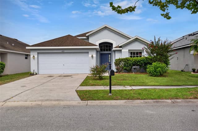6833 RUNNER OAK DR photo