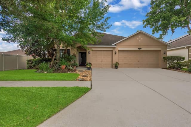 10859 BREAKING ROCKS DR photo