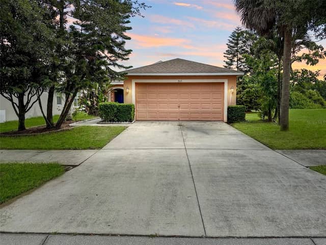 7115 FOREST MERE DR photo