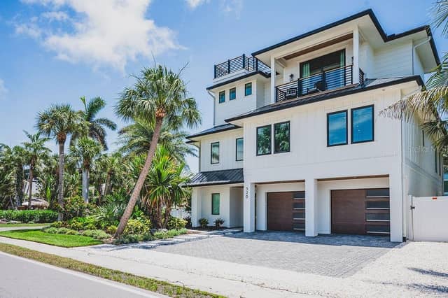 526 SEAGULL WAY photo