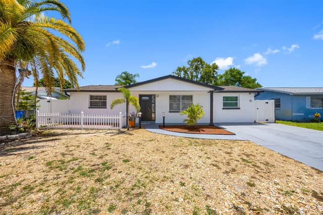 1036 VIKING DR photo