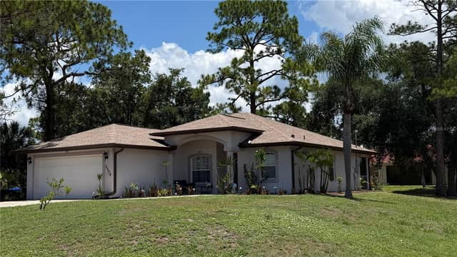 2204 SPARKLE LN photo