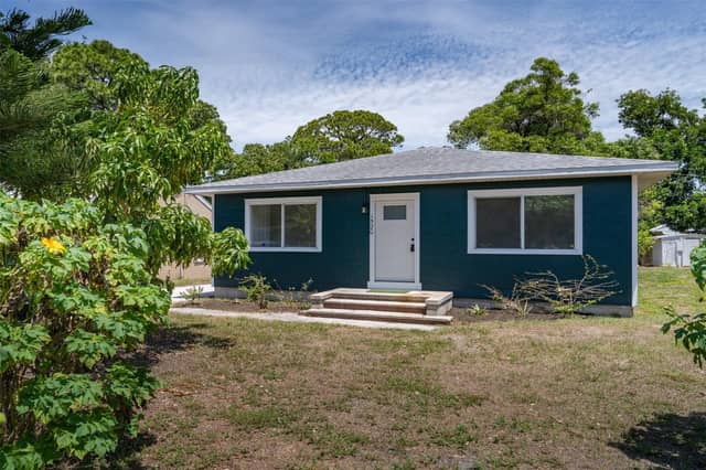 1520 19TH AVE W photo