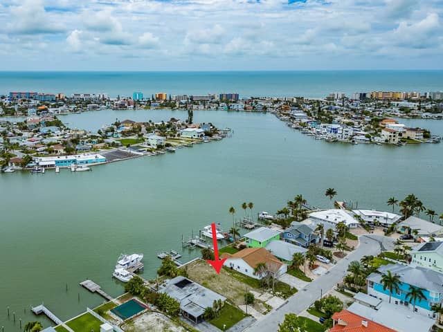 813 BAY POINT DR photo