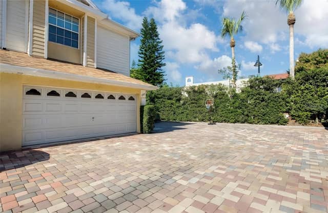 2982 ESTANCIA PL photo