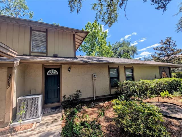 3205 DEER CT photo