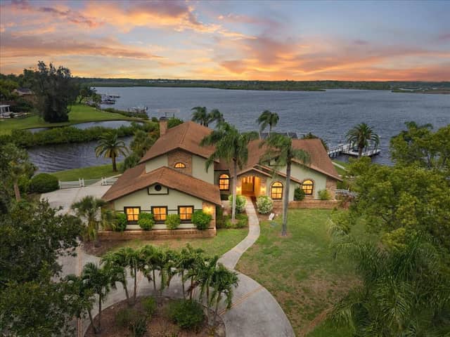 1589 MARY LN photo