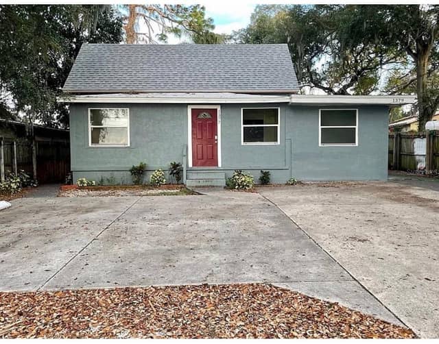 1379 S MARTIN LUTHER KING JR AVE photo