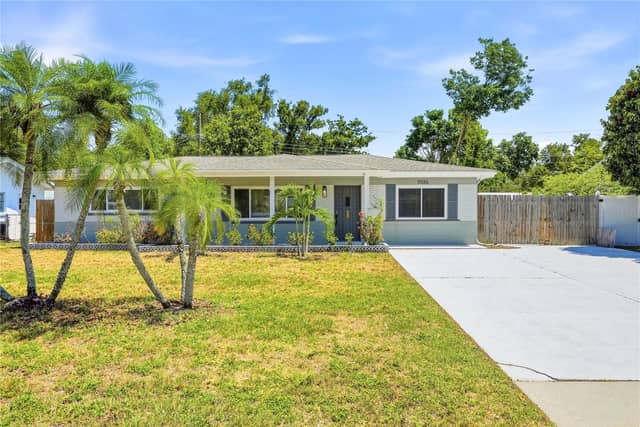 5586 30TH AVE N photo