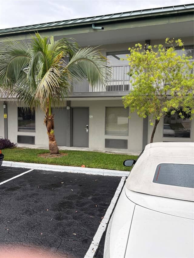7150 N TAMIAMI TRL #S503 photo