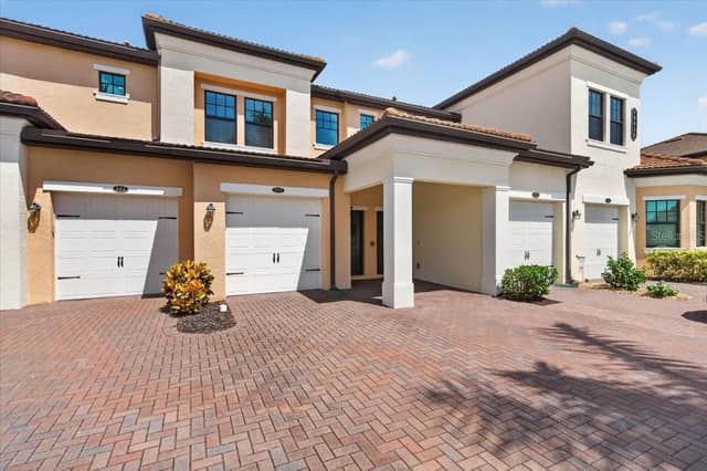 10059 CROOKED CREEK DR #202 photo