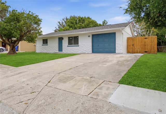 6338 ABERDEEN AVE photo
