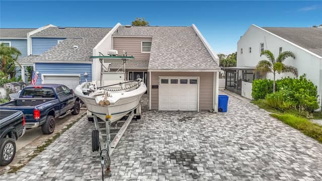 8725 BAY POINTE DR photo