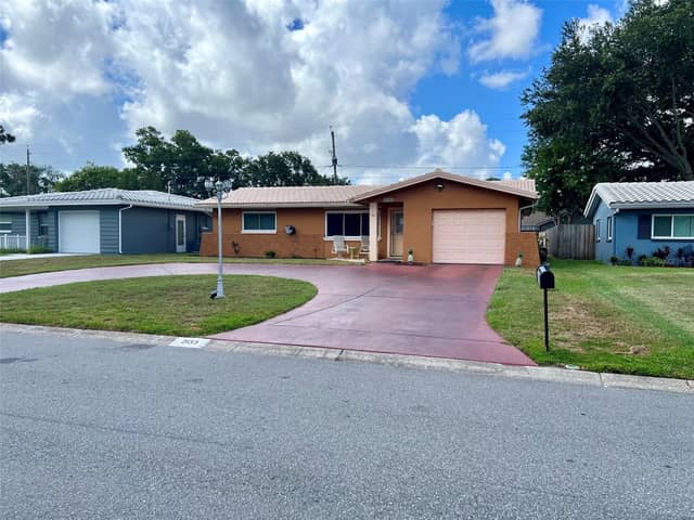 2133 INDIGO DR photo