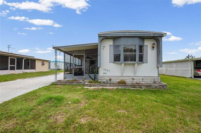 3834 SARAH DR photo