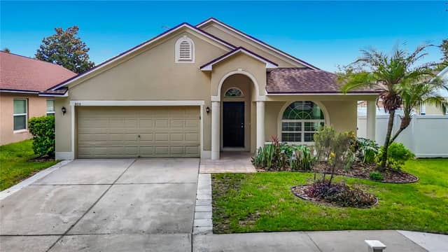 805 LESA GLEN PL photo