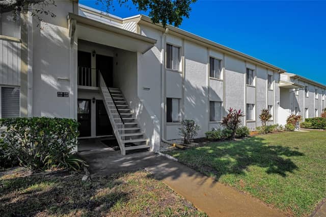 110 CYPRESS CT #3-82 photo
