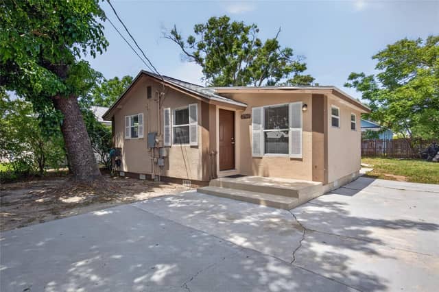 2947 GILLESPIE AVE photo