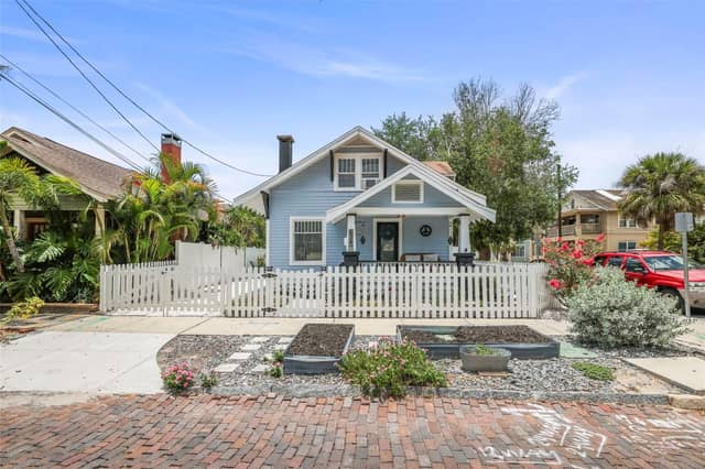 634 6TH ST N photo