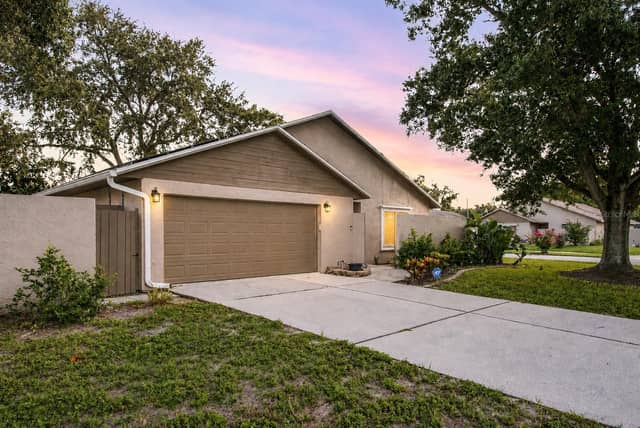2767 VANESSA LN photo