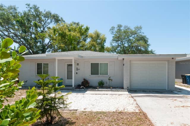 1253 UNION ST photo