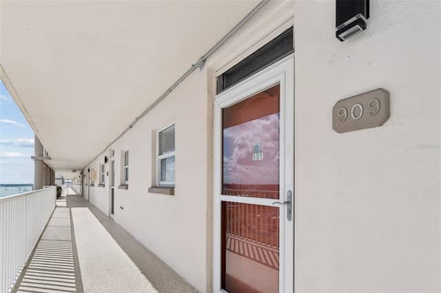 5980 SHORE BLVD S #909 photo