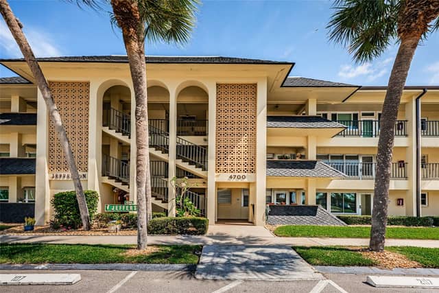4700 COVE CIR #208 photo