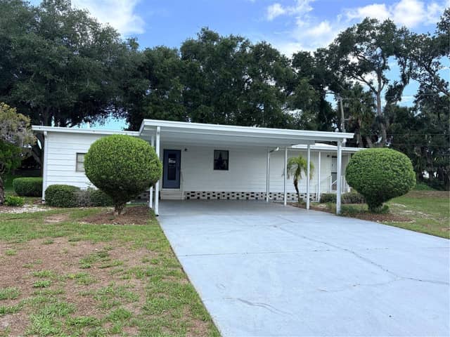8519 BUCKINGHAM PL photo
